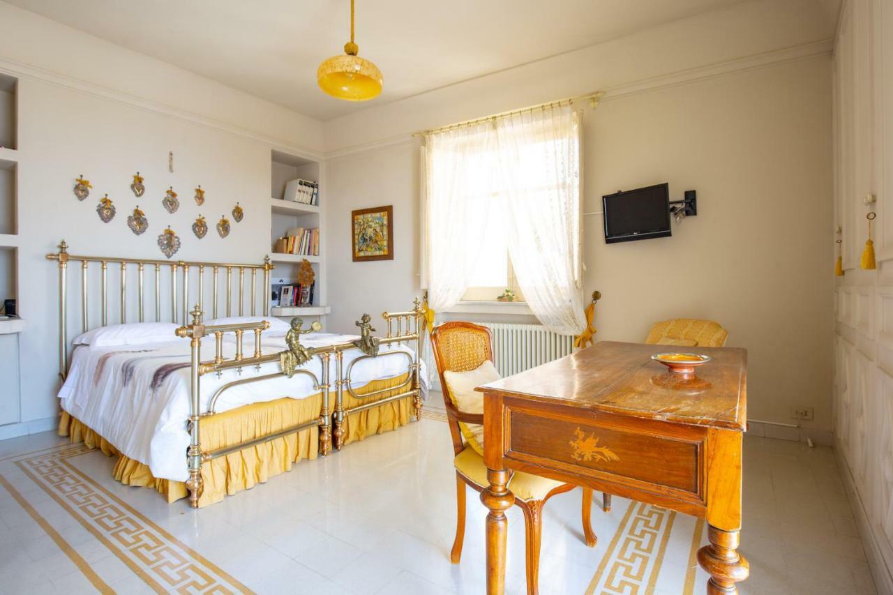Vila Solemar Sicilia - Casa Porto Bagnera Santa Flavia Exteriér fotografie